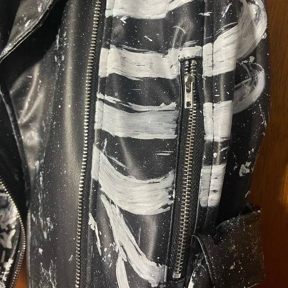 Skeleton Print Black Leather Vest (sz L) - Picture 6 of 14